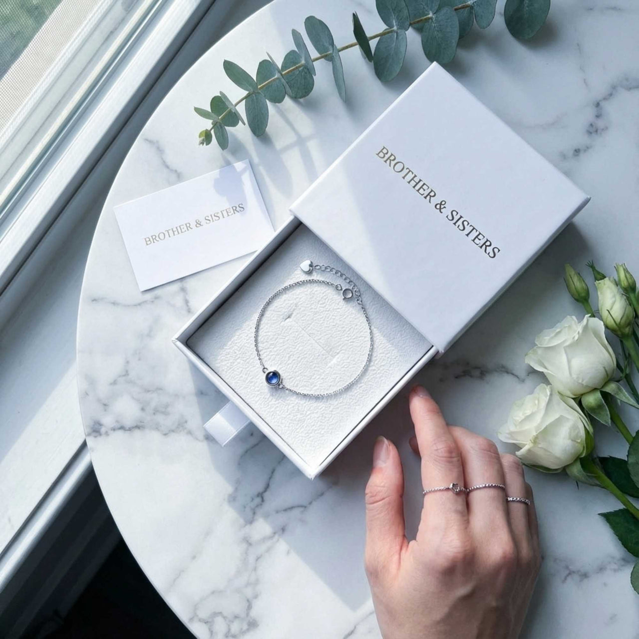 Photo Projection Bracelet - From Ultrasound to Forever