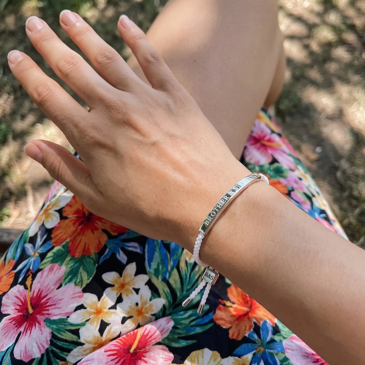 Braided bracelet — worn, real size, silver | SKU: laperle-wg