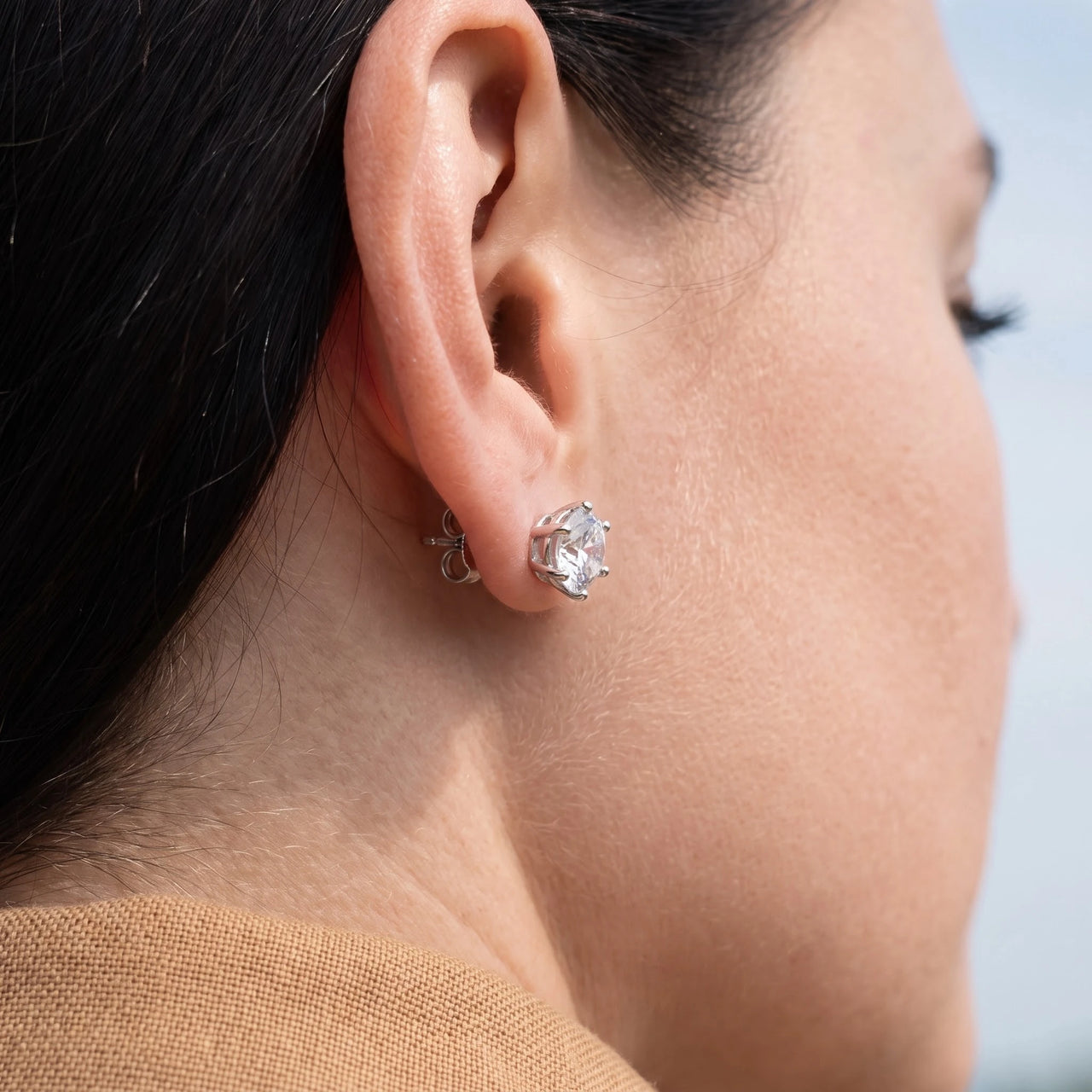 Cubic zirconia stud earrings — close-up of the details, silver | SKU: 5056659